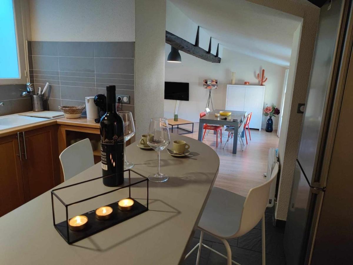 Charme De Victor Conciergeriedamecarcas Apartment Carcassonne Bagian luar foto
